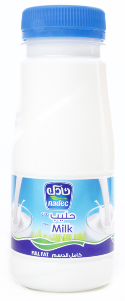 حليب طازج كامل الدسم