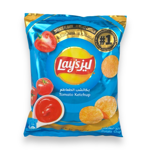 رقائق البطاطس بالكاتشب